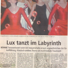 2002-Labyrinth